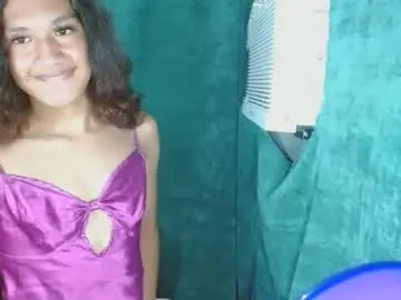 Hottiest_luna  live sex cam