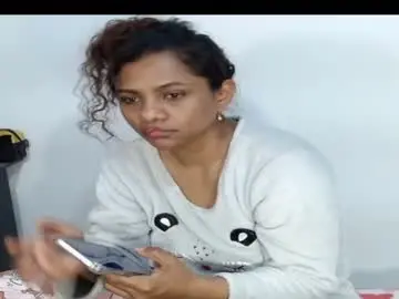 Ladyhidden_  live sex cam