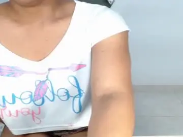 Ladyhidden_  live sex cam