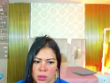 Martina_tay  live sex cam