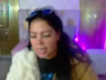 Martina_tay  live sex cam