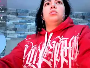 Martina_tay  live sex cam