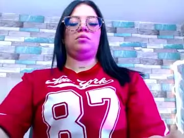 Martina_tay  live sex cam