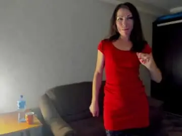 Pure_elena  live sex cam