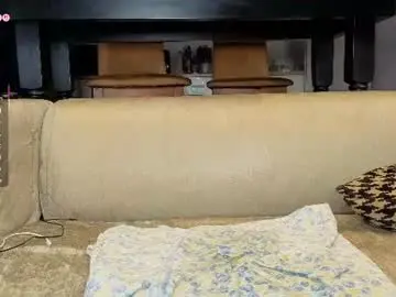 Ardeliacarhart  live sex cam