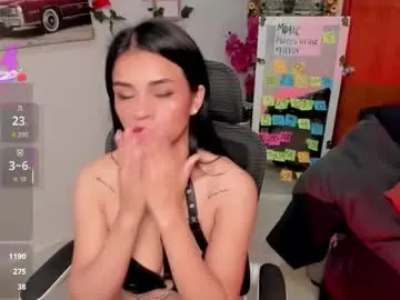 Ashleey_johnson  live sex cam