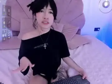 Bamby_buu21  live sex cam