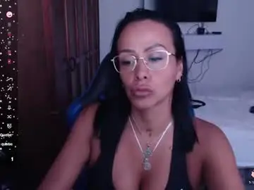 Emily_leroy571240  live sex cam