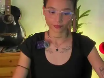 Emmaduff_  live sex cam