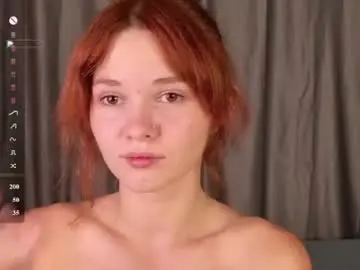 Highendhoneyreal_  live sex cam