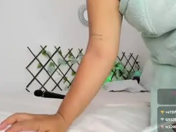 Kendra_williams29  live sex cam