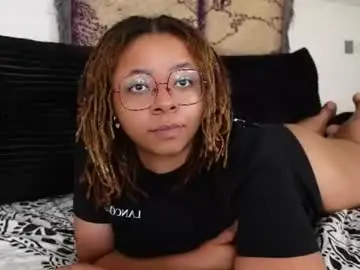 Khayaparker  live sex cam