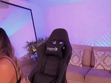 Kylamorrison  live sex cam