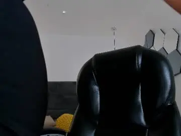 Kylamorrison  live sex cam