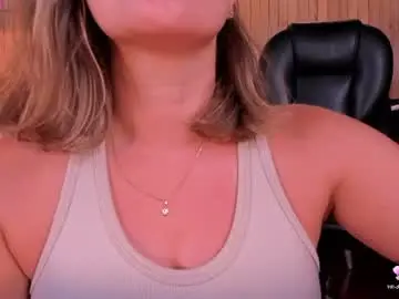 Kylamorrison  live sex cam