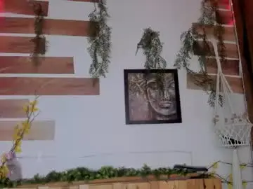 Llanna_  live sex cam