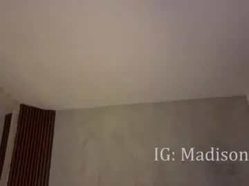 Madison_little  live sex cam