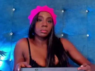 Shantallmiller  live sex cam