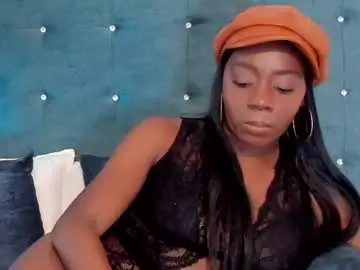 Shantallmiller  live sex cam