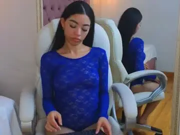 Viiolet_whitee  live sex cam