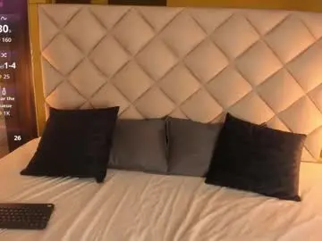 Viiolet_whitee  live sex cam