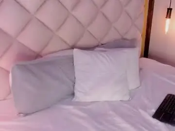 Viiolet_whitee  live sex cam