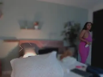 Yarirose  live sex cam