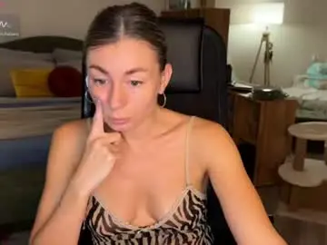 Aliceevan  live sex cam