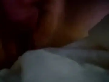 Bemytoy2012  live sex cam