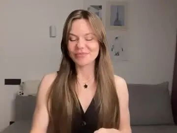 Calyxoria  live sex cam