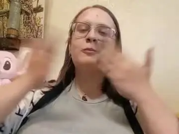 Denisharayas  live sex cam