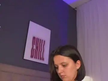 Fluffy_waffles  live sex cam
