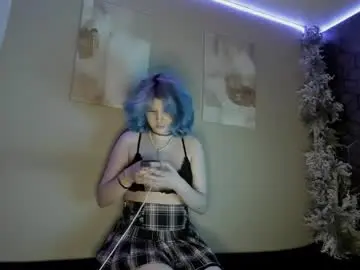 Holy__lolli88  live sex cam