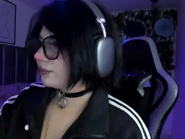 Kitty_gang  live sex cam