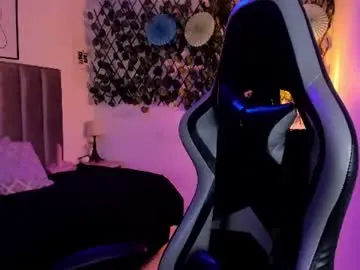 Kitty_gang  live sex cam