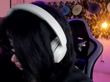 Kitty_gang  live sex cam