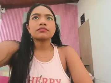 Lillyy16  live sex cam
