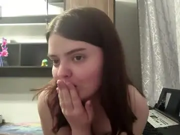 Loudeguise  live sex cam