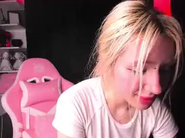 Lyra_vie1  live sex cam