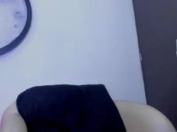 Magentha_bloom  live sex cam