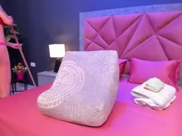 Mia_milff  live sex cam