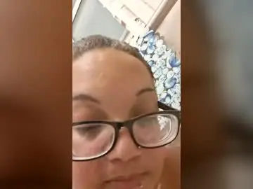 Morenitabonita35  live sex cam