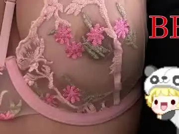Thepartyhomemia  live sex cam
