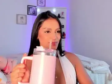 Alicekiing_  live sex cam