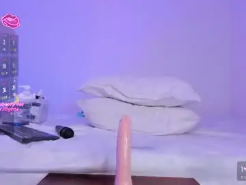 Aurora_divine  live sex cam