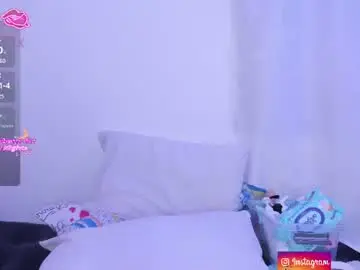 Aurora_divine  live sex cam
