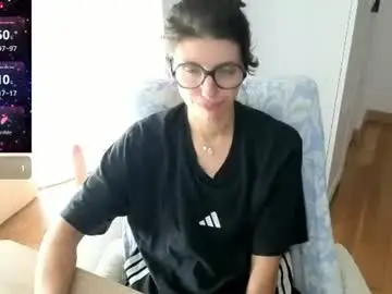 Charlieangella  live sex cam