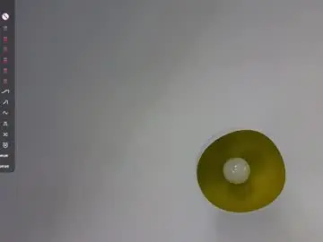 Cheekie_breekie  live sex cam