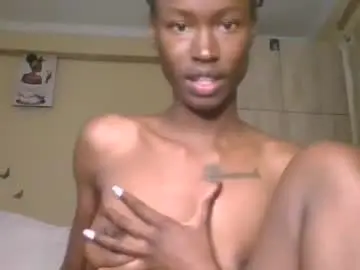 Chroe22  live sex cam
