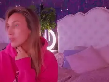 Elizamayers  live sex cam